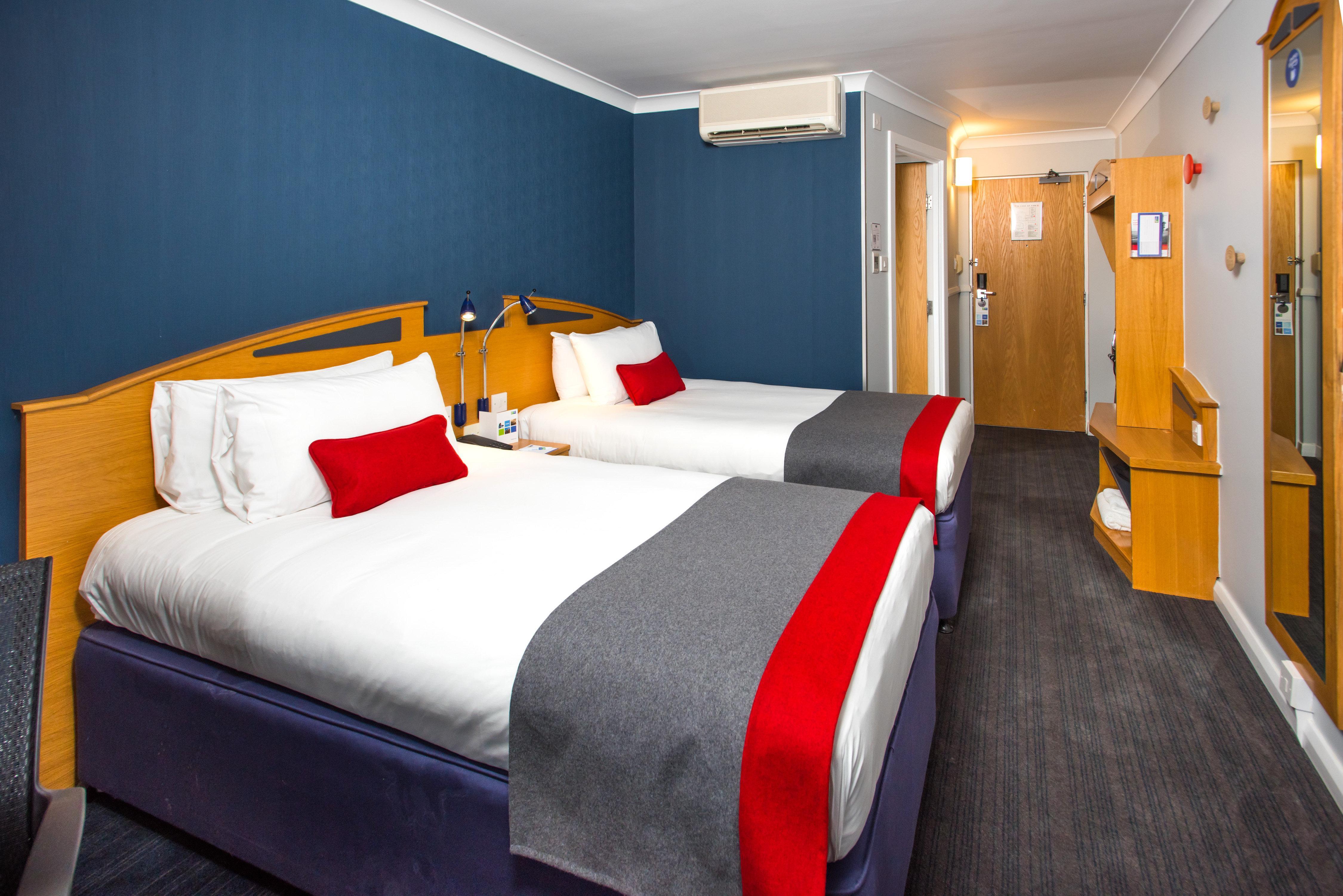 Holiday Inn Express East Midlands Airport, An Ihg Hotel Castle Donington Eksteriør billede