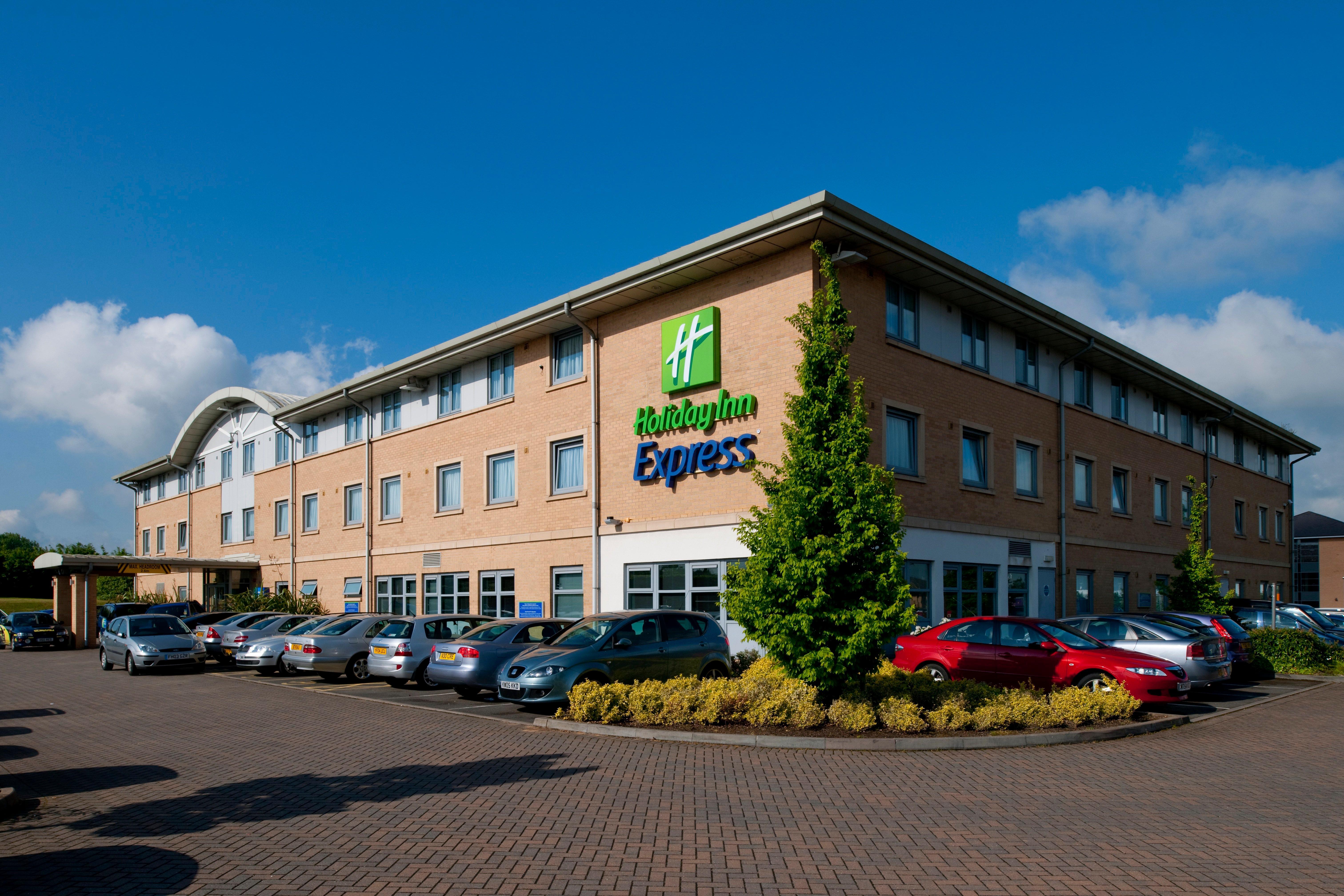 Holiday Inn Express East Midlands Airport, An Ihg Hotel Castle Donington Eksteriør billede