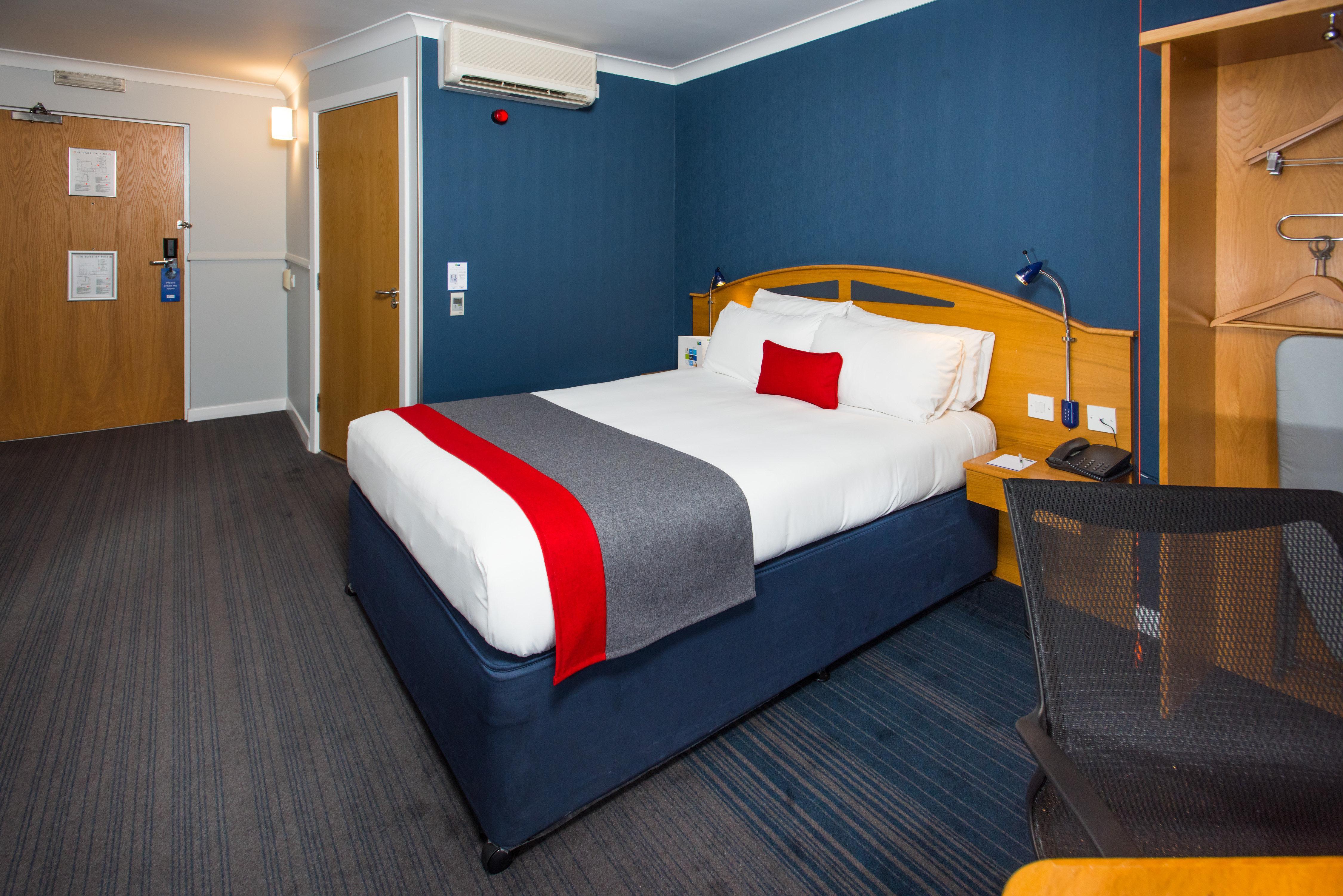 Holiday Inn Express East Midlands Airport, An Ihg Hotel Castle Donington Eksteriør billede